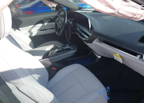 2024 Cadillac Lyriq Luxury W/1Sc from USA, damaged, VIN 1GYKPPRK8RZ100545